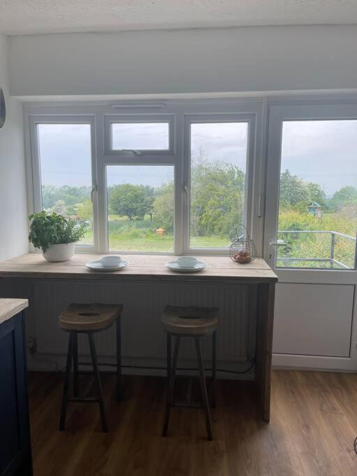 Stylish Apartment With Stunning Views Chislet 외부 사진